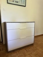Commode Nyvoll IKEA 90x80x50 cm 