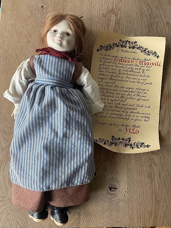 Bambole: Anker Puppe Erdbeere-Mareili – Usato da Zürich venduto da uts_789v