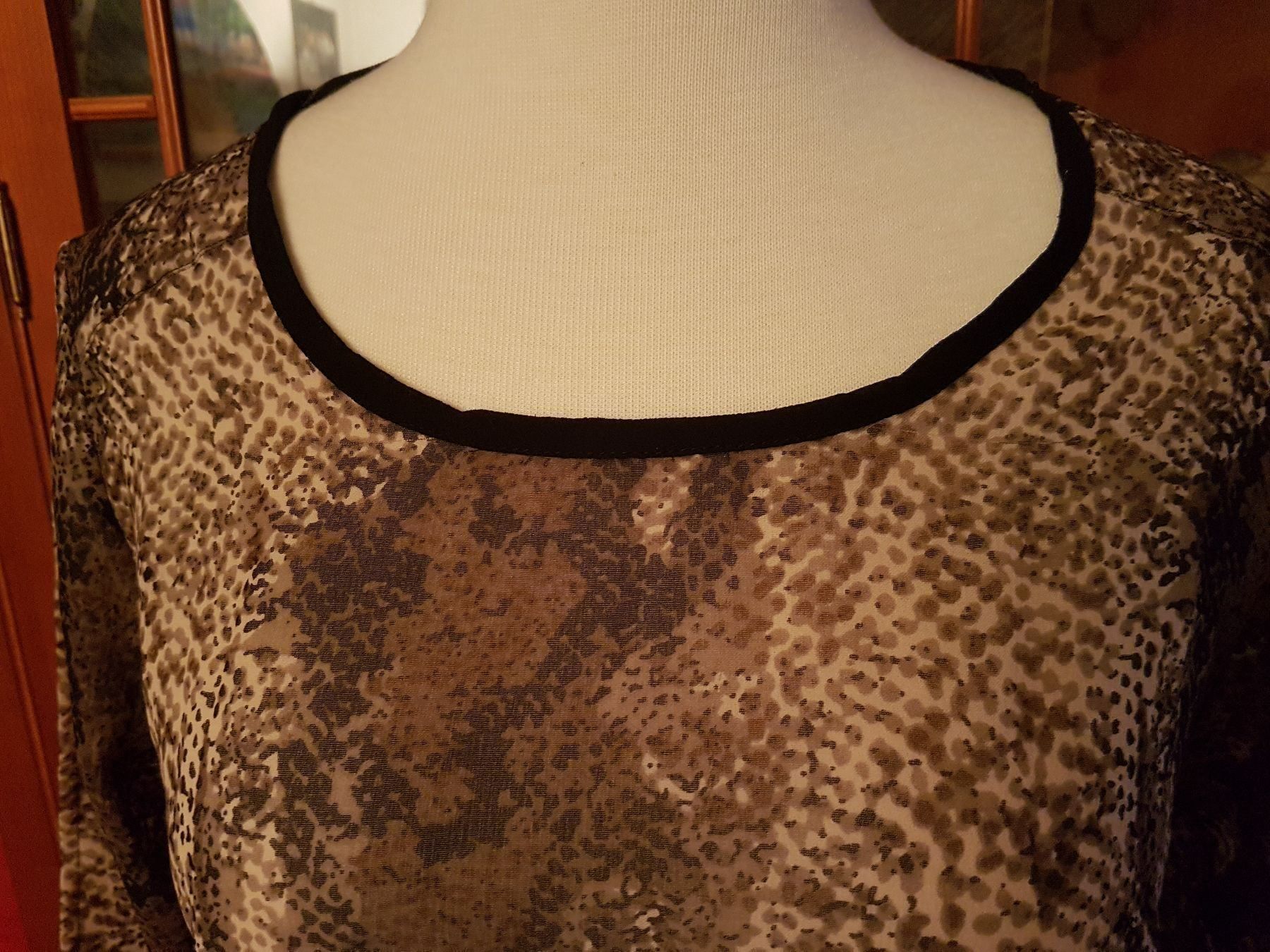 Camicette: Bluse mit Schlangenmuster – Nuovo (secondo la descrizione) da Oberengstringen venduto da Sheera7 1