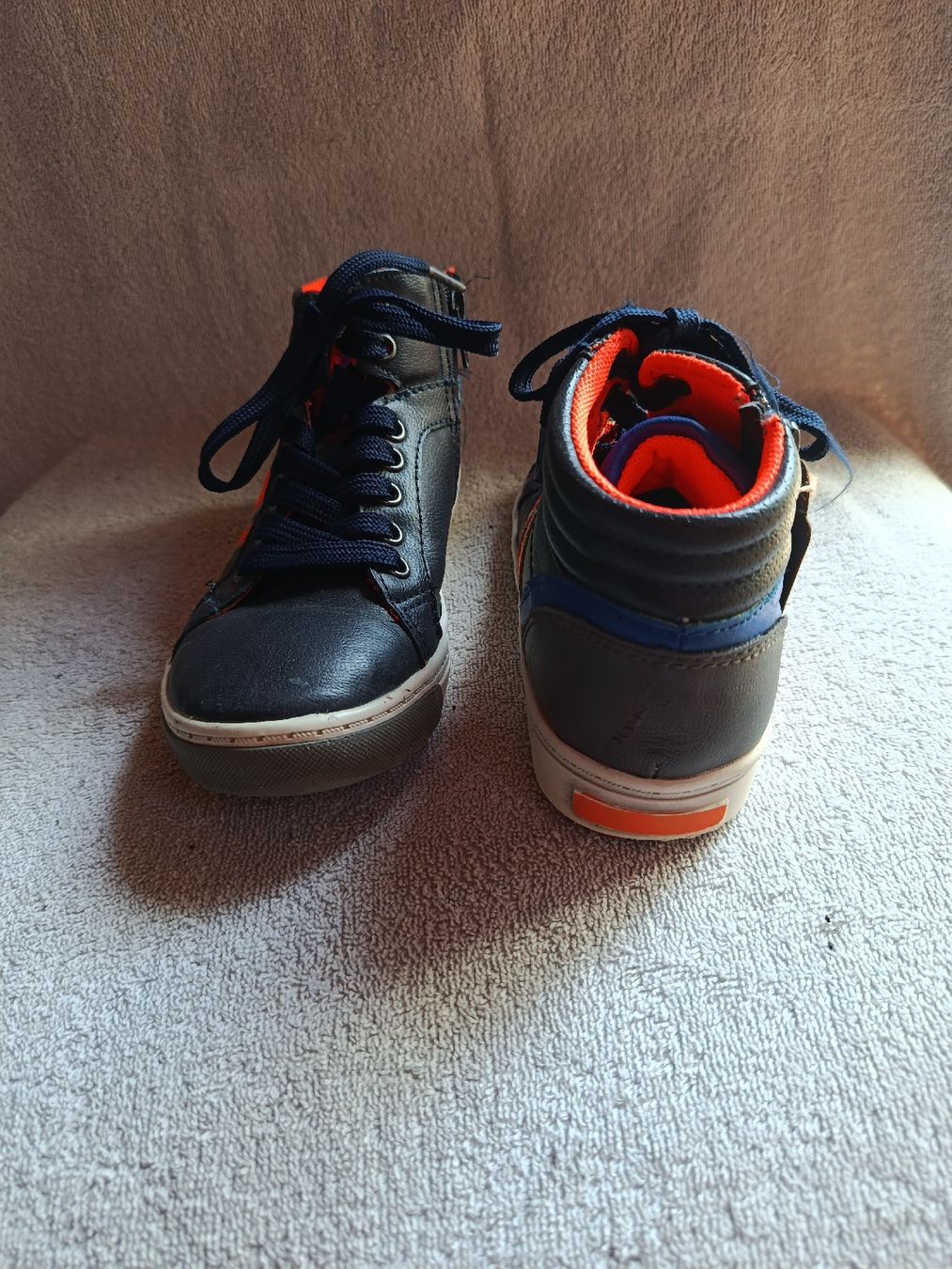 Chaussures garçon: Sneakers Kids – D'occasion à Aarwangen par GiLANi 1