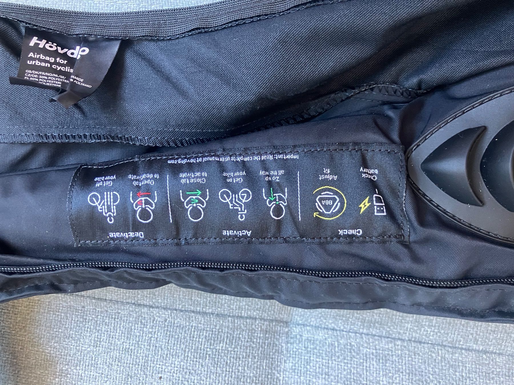 Protections: Hövding 3 bike airbag – D'occasion à Zürich par chr_jk7l 2