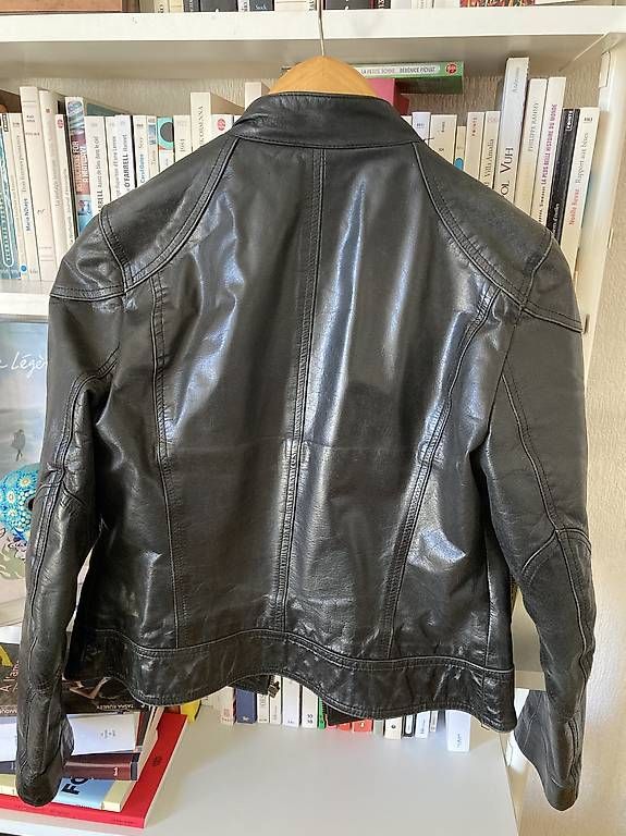 Giacche: À vendre superbe veste en cuir  – Usato da Lausanne venduto da ste_6cmk 3