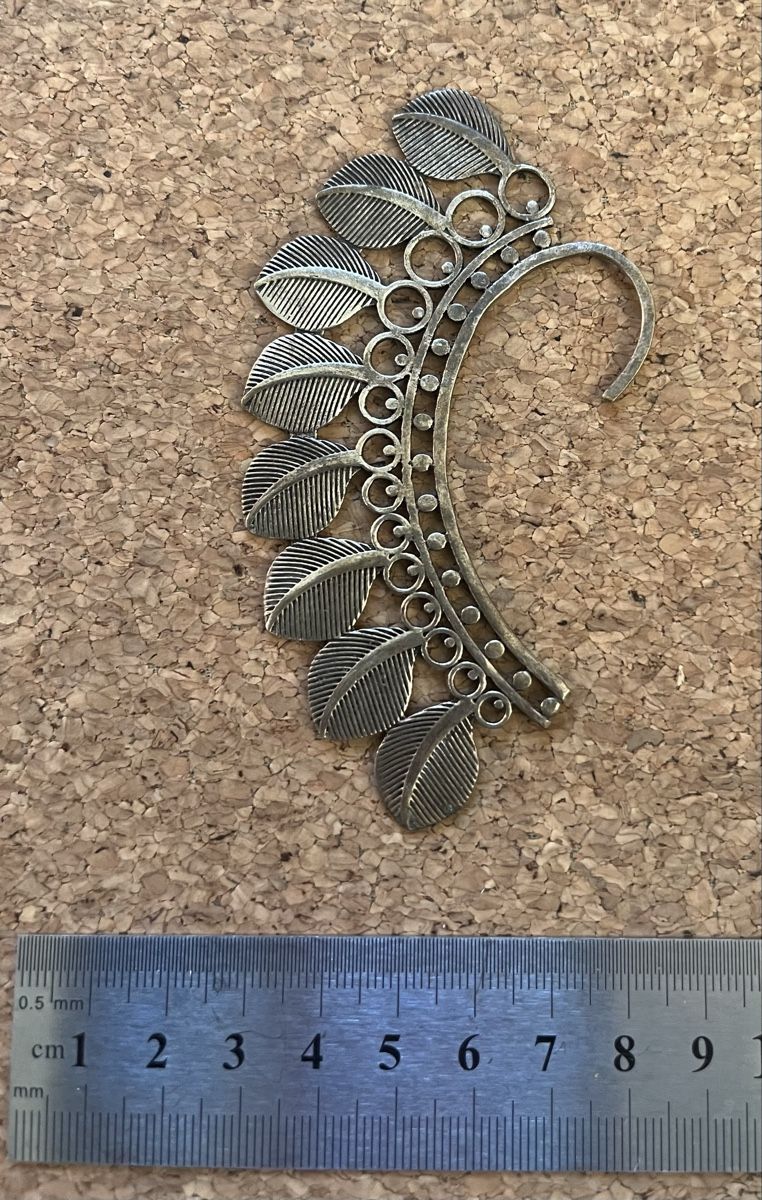 Ohrringe & -stecker: Boho Ear Cuff Ohrschmuck Blatt silberfarben – Gebraucht aus Zuchwil von MLV92 1