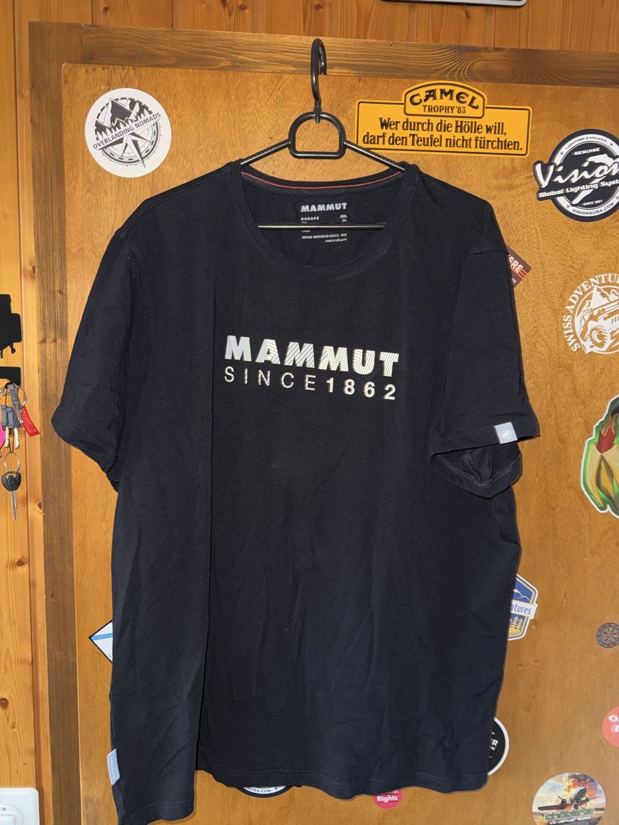 Mammut T-shirt: Mammut Shirt XXL – Usato da Wolhusen venduto da Raffi_Weber