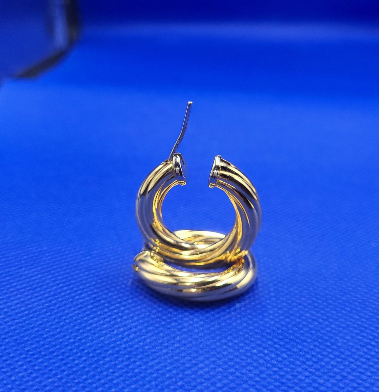 Orecchini pendenti & Orecchini a lobo: 18 Karat 750 Bicolour Gold Ohrringe – Usato da Wald ZH venduto da Aniade 1