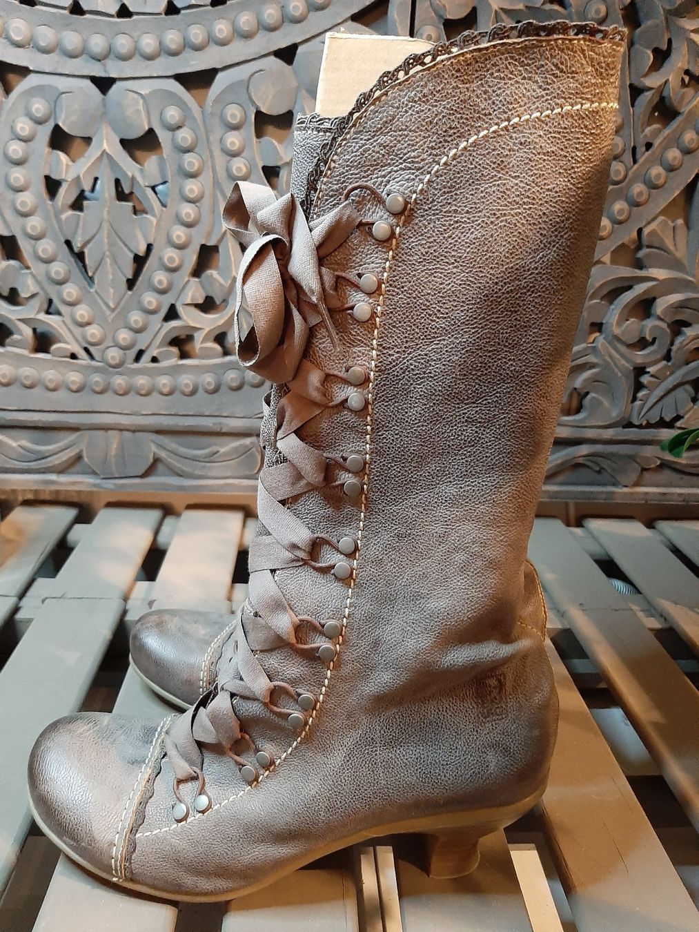 Scarpe da donna: wunderschöne BRAKO Stiefel braungrau 38 – Usato da Bern venduto da Preloved.Nile.4.Sale 3