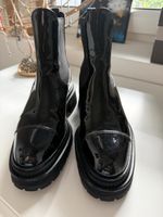 Stivaletti Chanel in vernice nera, nuovi, Taglia 38
