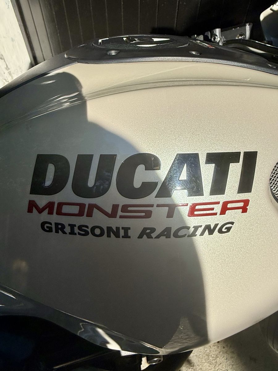 Ducati Strasse: Ducati Monster 696 – Gebraucht aus Sachseln von ByChiaraVintage 1