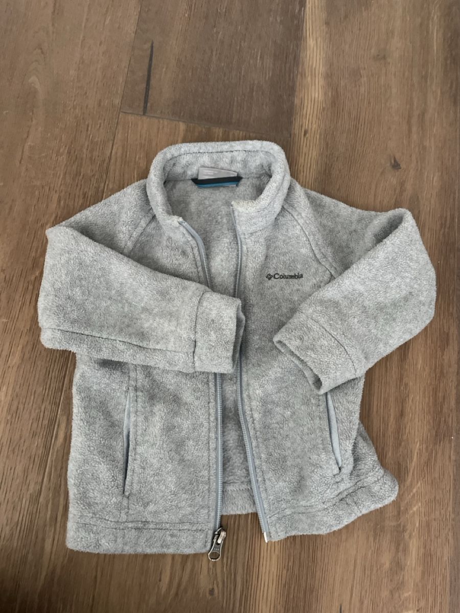 Columbia Pullover & Sweatshirts: Columbia Fleece Jacket Grey – Gebraucht aus Zürich von muz_5h6k