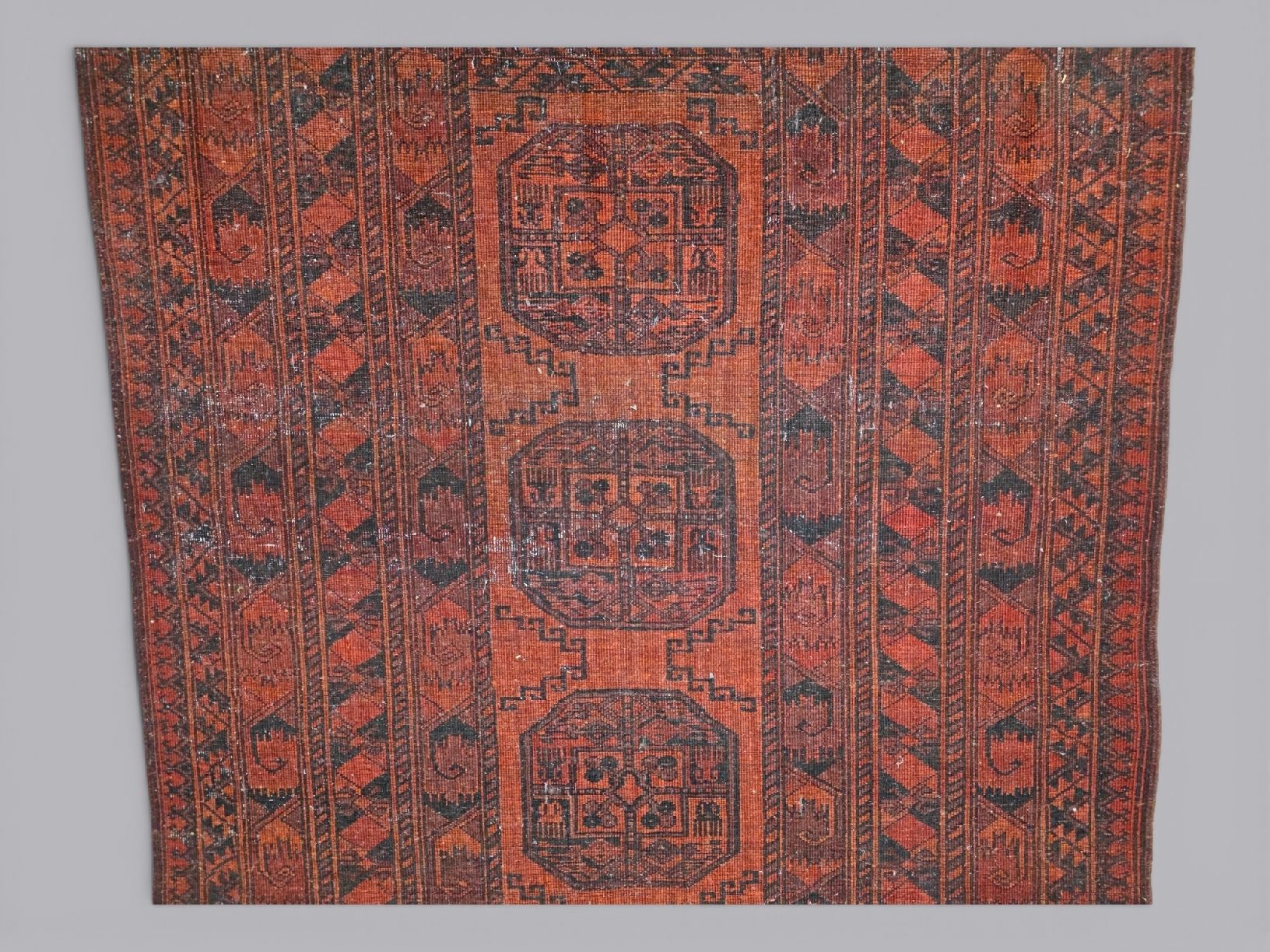 Tappeti: Handgemachter Orientteppich rot-schwarz 198x141cm – Usato da Rieden AG venduto da RuvensBrocki 7