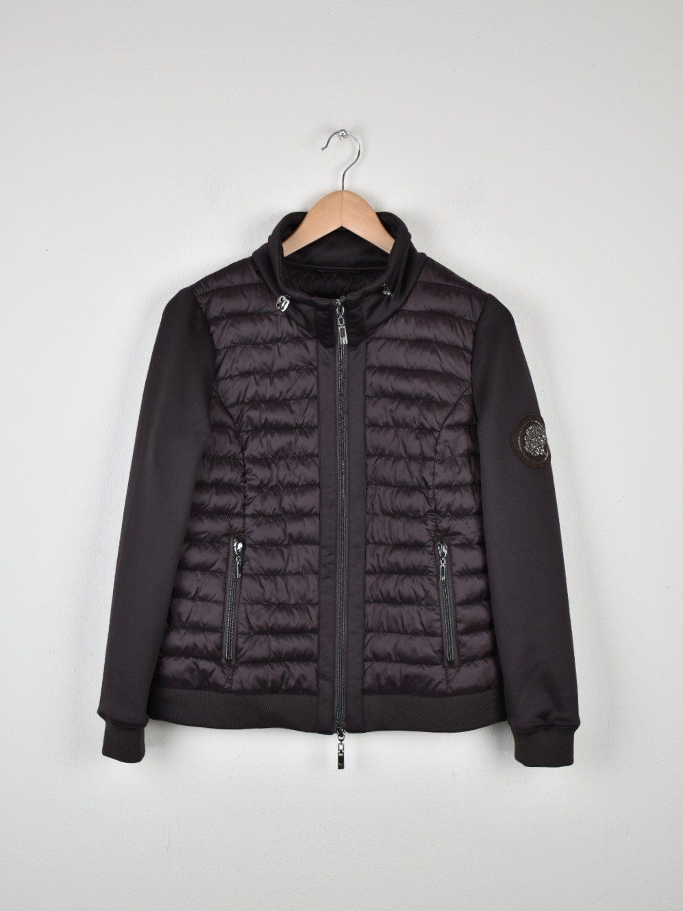 Monari Jacken: Monari Steppjacke Gr.36, braun – Gebraucht aus Nürensdorf von 2ND_STORY