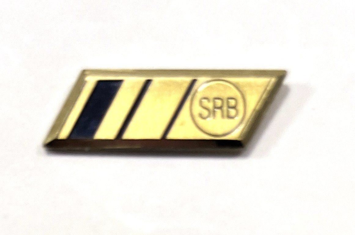 Plaketten & Abzeichen: Pin SRB – Gebraucht aus Kriens von TSCH1 1