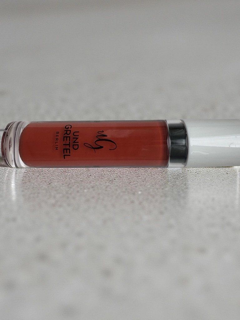 Maquillage: Und Gretel Lipgloss – Neuf (Voir description) à Zürich par carmen_kandey_Insta