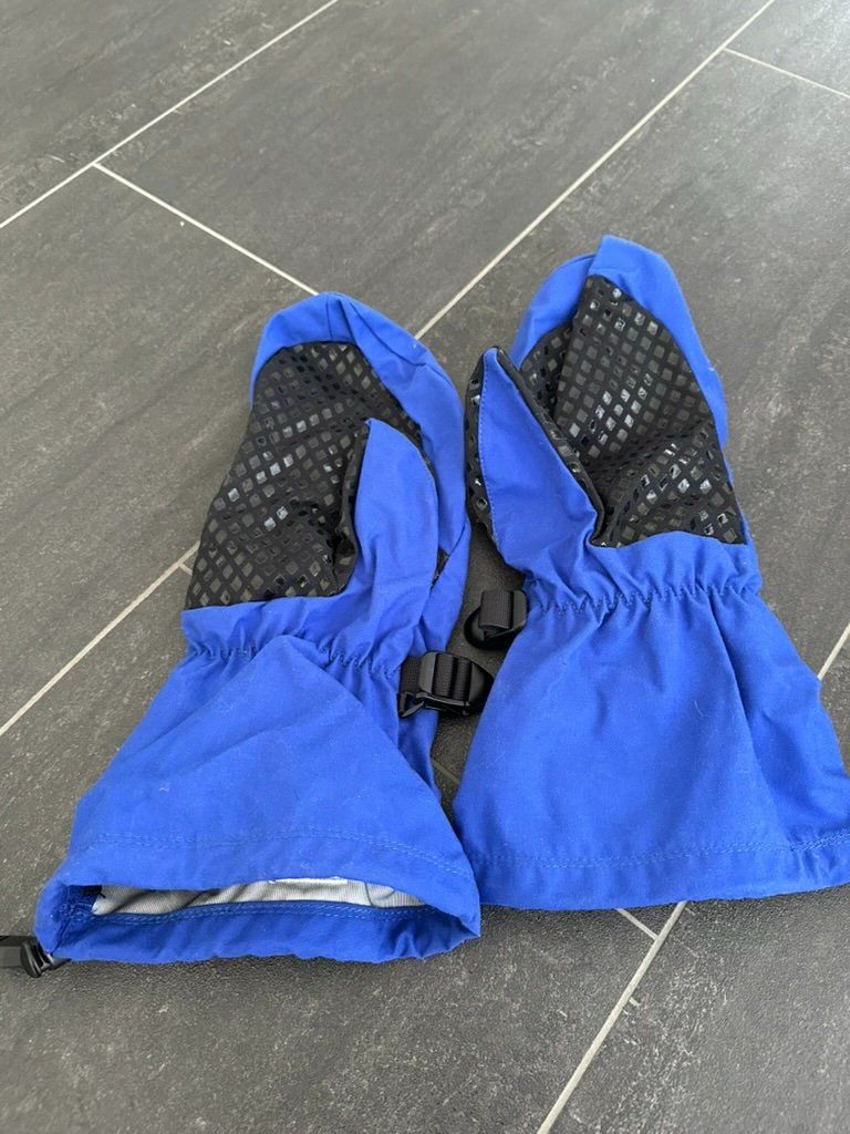Hestra Guanti & manicotti: Hestra gloves cover – Usato da Dallenwil venduto da ZD2019 1