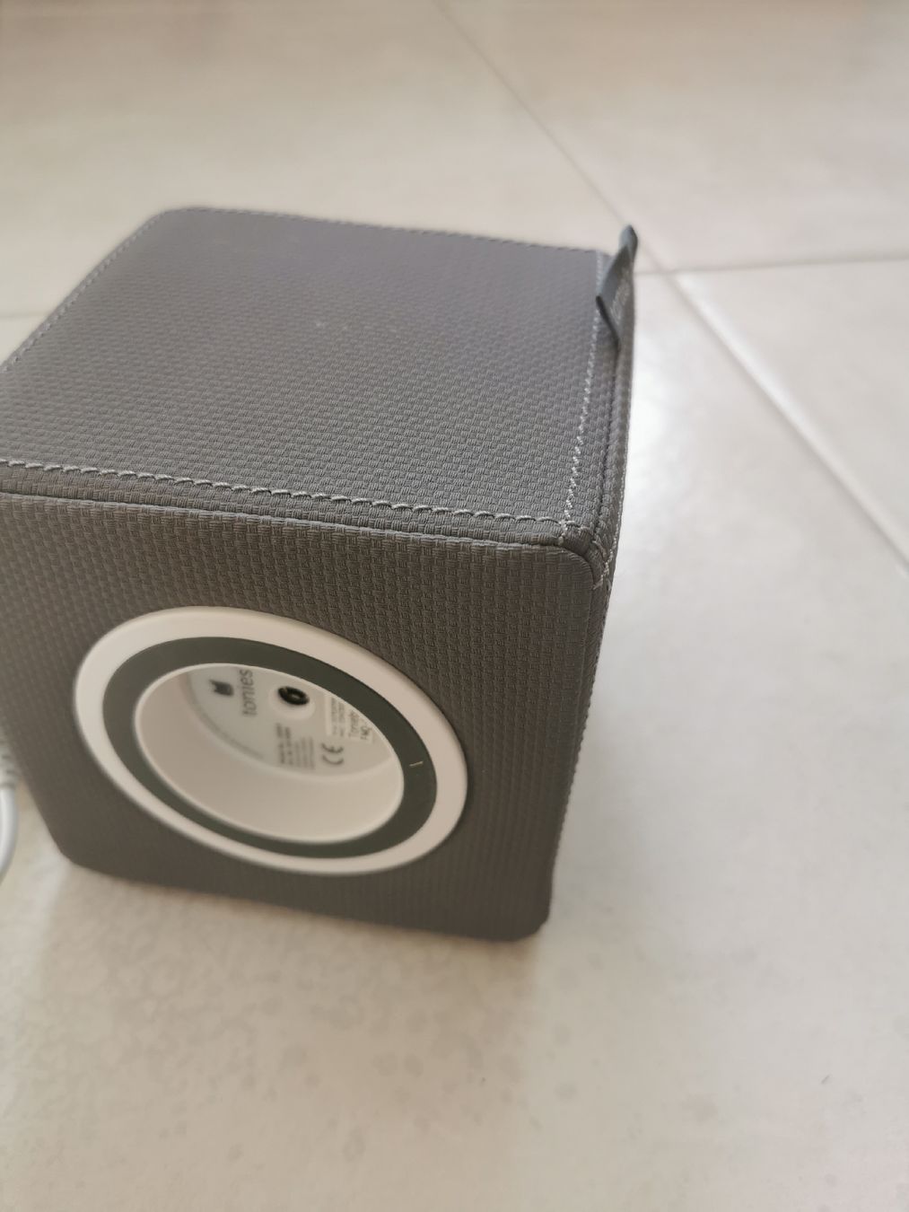 Tonies Jouets: Graue anthrazite Toniebox mit neuem Akku – D'occasion à Brunnen par JJaime 3