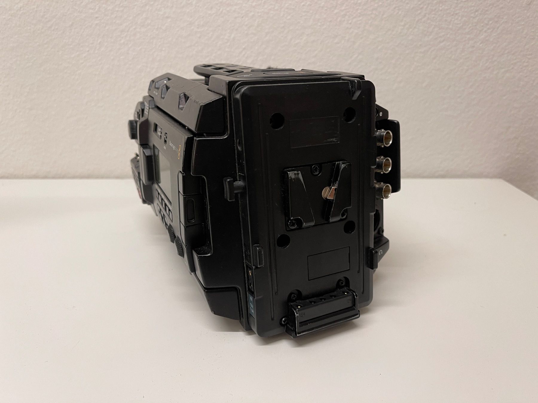 Blackmagic Videocamere: Blackmagic Ursa Mini Pro 4.6k – Usato da St.Gallen venduto da ninimat 4