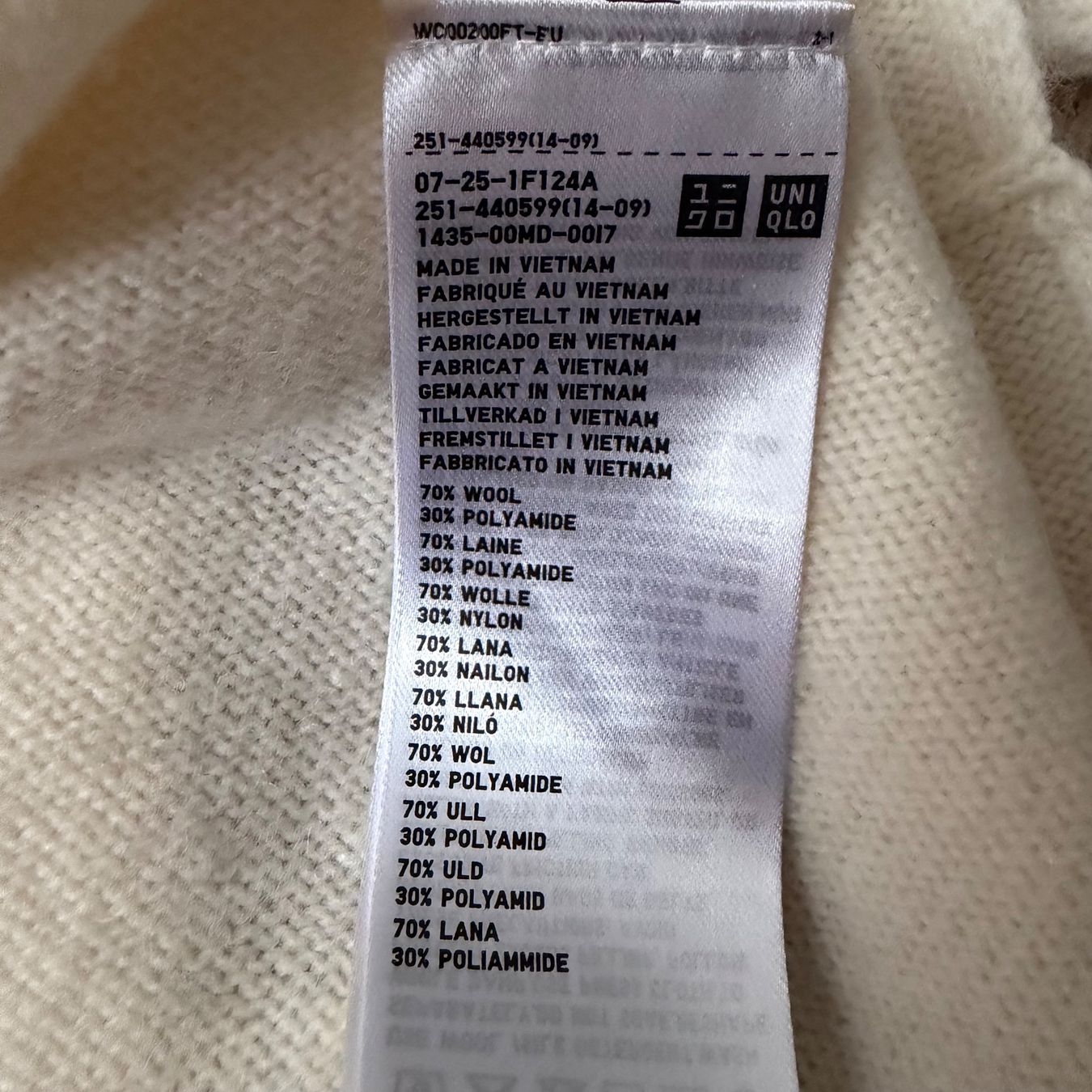Uniqlo Maglioni & Felpe: neuer UNIQLO Pullover 🤍 – Nuovo e nell'imballaggio originale da Zürich venduto da ClosetQueen 9