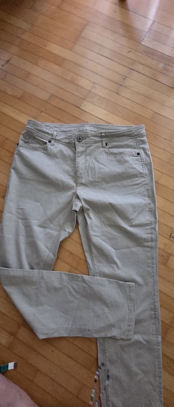 Raffaello Rossi Pantaloni: Rafaello Rossi Hose – Usato da Riedikon venduto da Winter21. 1