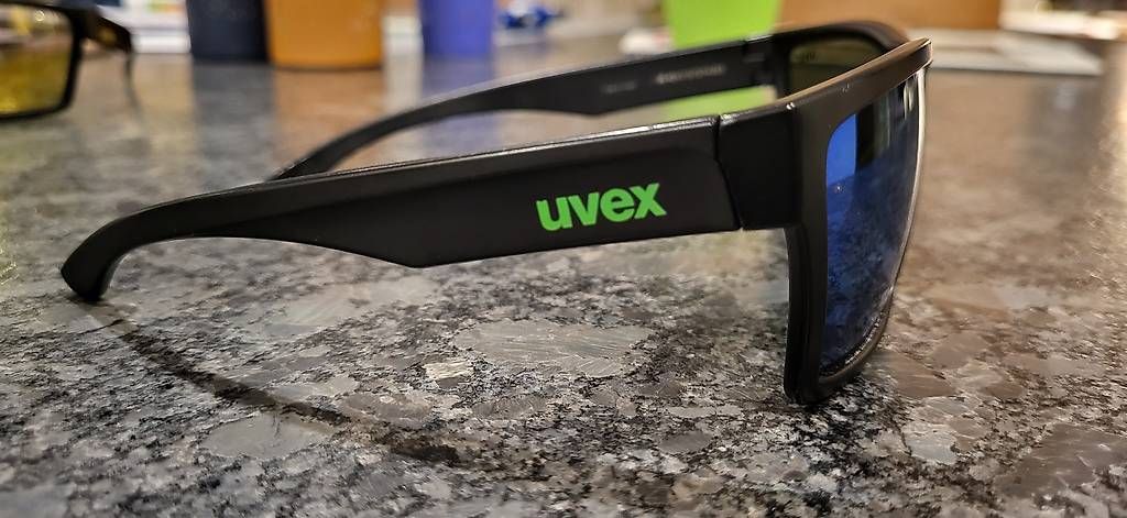 Occhiali & Lenti: Sonnenbrille UVEX – Usato da Weinfelden venduto da Bb9 2