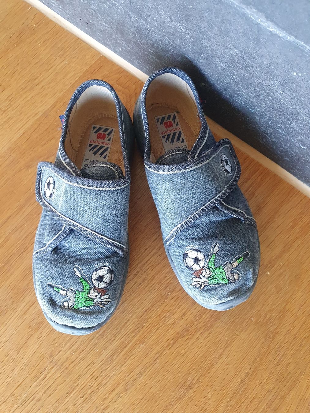 Elefanten Scarpe per ragazzi: Elefanten Finken Gr. 28 und 31 – Usato da Villars-sur-Glâne venduto da richardette 1