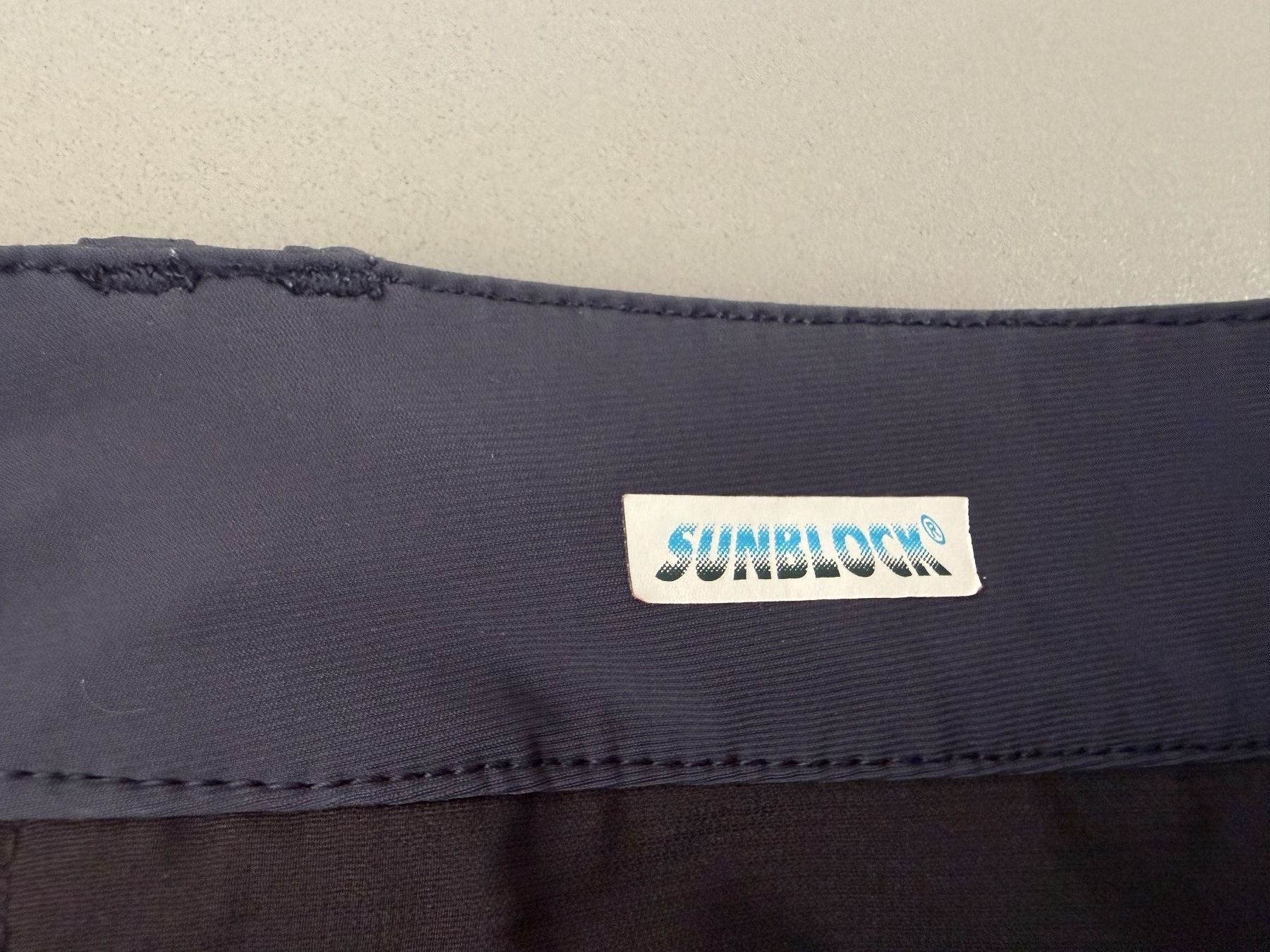 Pantaloni: Chervo Golfhose dunkelblau Grösse 46 – Usato da Bonstetten venduto da Goodbuy1 3