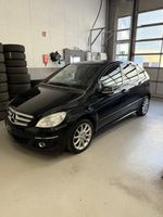 Mercedes-Benz B 200, Sehr gepflegt und 8-fach bereift
