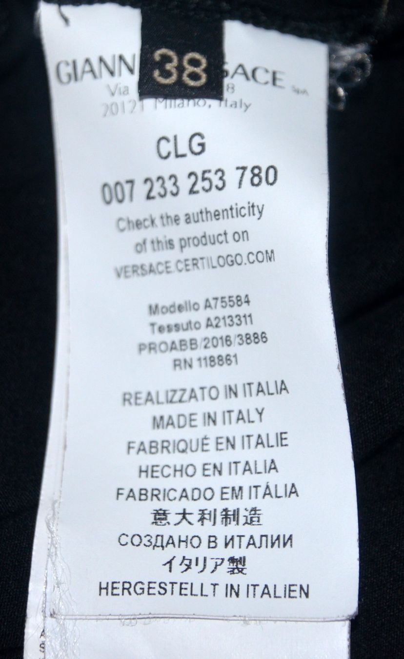 Versace T-shirt: Versace T-Shirt  M – Usato da Collonges venduto da Auganien 6