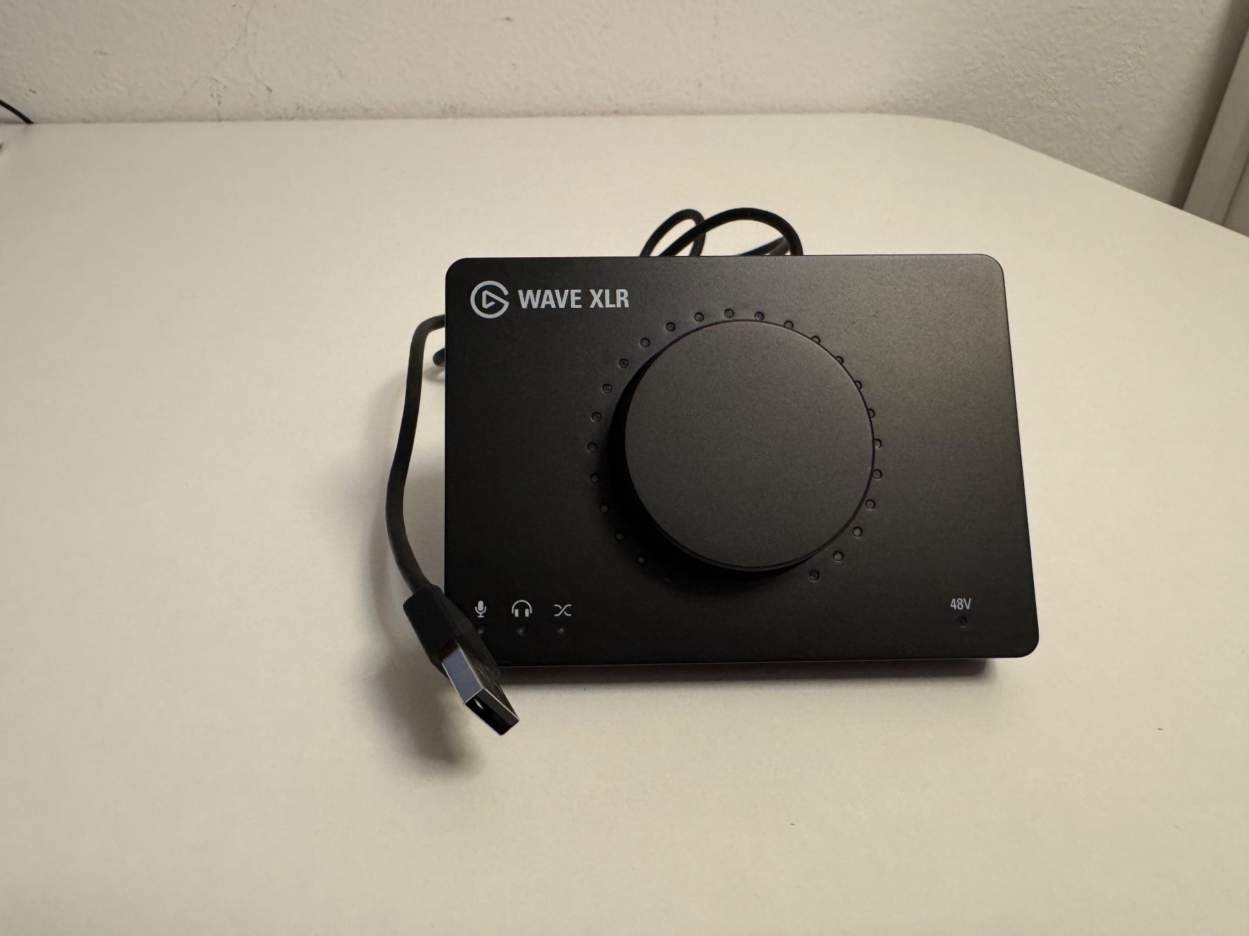 Elgato Microfoni: Elgato Wave XLR kompaktes USB-Interface - Top Zustand – Usato da Langnau am Albis venduto da cla_9vjh