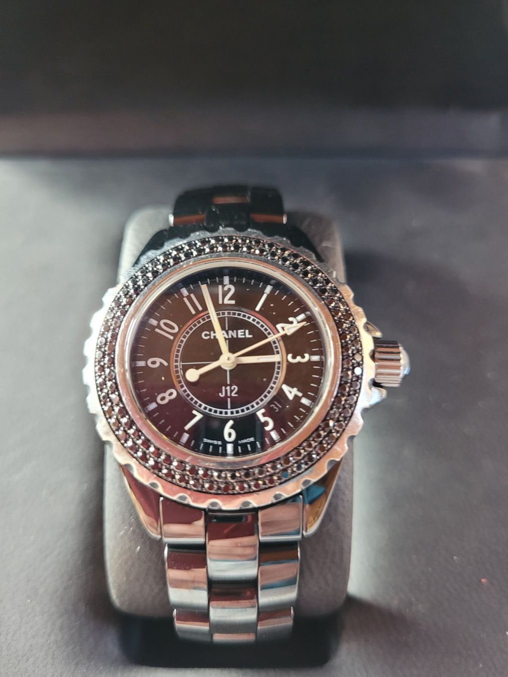 Chanel Orologi: Chanel J12 mit schwarzen Diamanten – Usato da Ennetmoos venduto da Billi20 2
