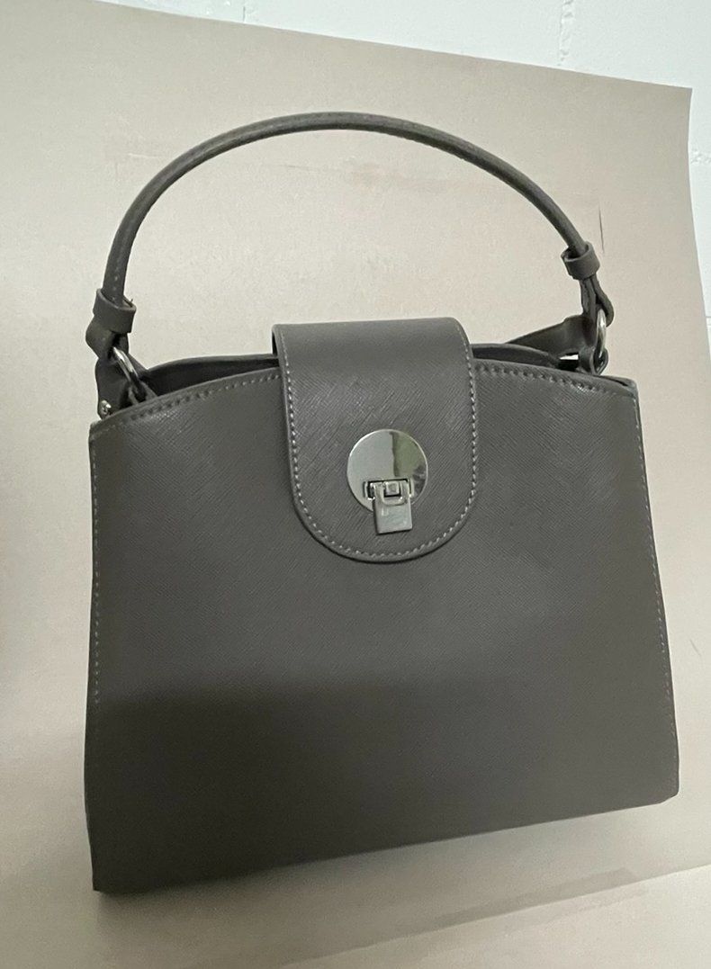 Borse da donna: NEU: Damen-Umhängtasche – Nuovo (secondo la descrizione) da Frenkendorf venduto da Yard-Sale-2000 8