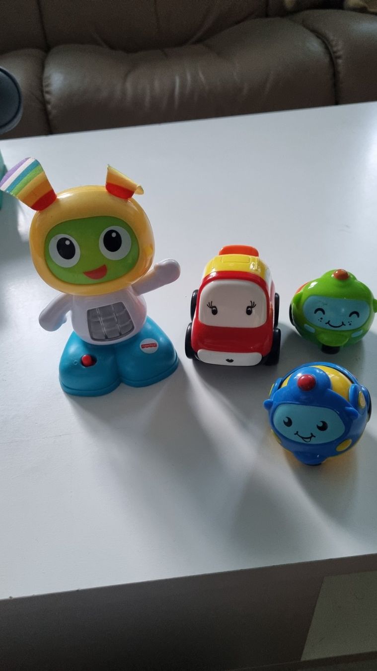 Giocattoli: petits jouets et 1 puzzle – Usato da La Chaux-de-Fonds venduto da mikilo1 2