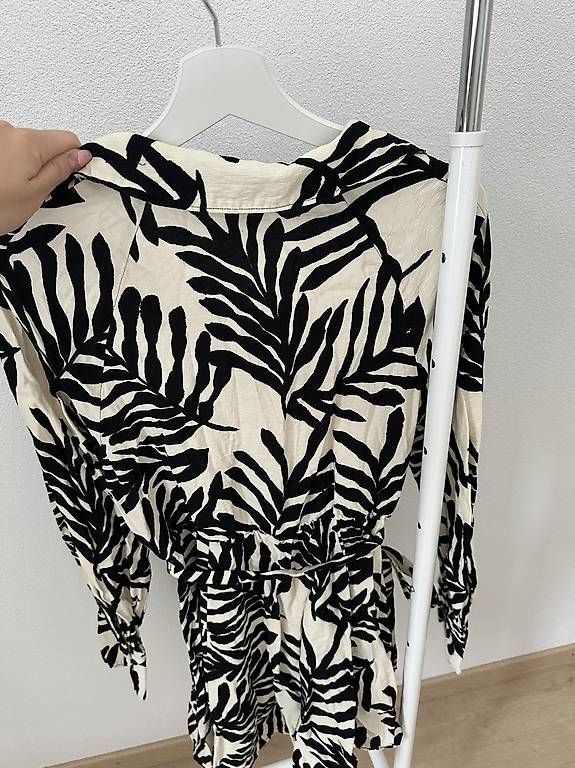 H&M Vestiti: Sommerkleid Gr. M – Usato da St. Gallen venduto da raphaela_99 1