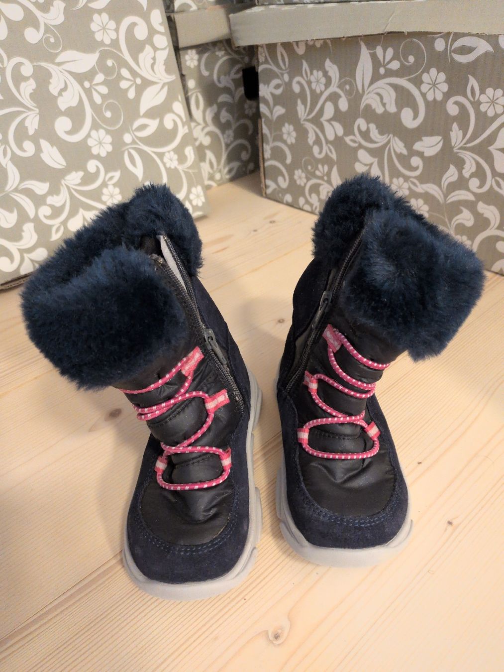 Elefanten Scarpe per ragazze: Elefanten Stiefel Gr. 23 – Usato da Oberhelfenschwil venduto da Tattar