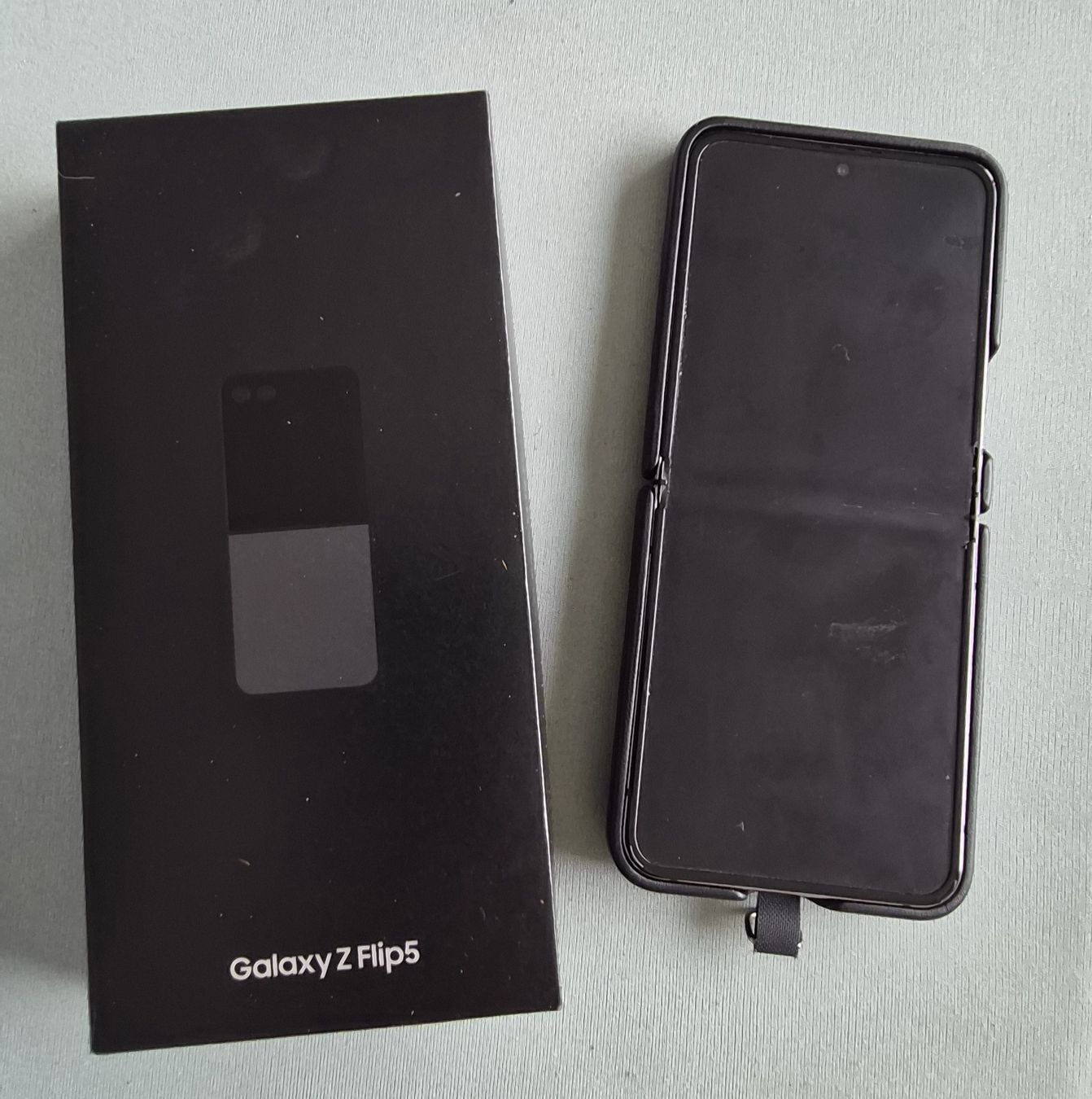 Samsung Telefoni cellulari / Smartphones: Samsung flip 5 512 gb – Usato da Sion venduto da rok_578d 1