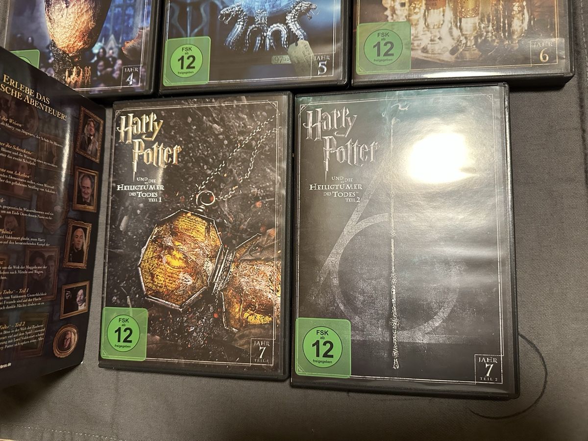 Tutti i DVDs: Harry Potter - Complete Collection DVD Box - 8 Filme – Nuovo (secondo la descrizione) da Bolligen venduto da Astrophysiker06 4