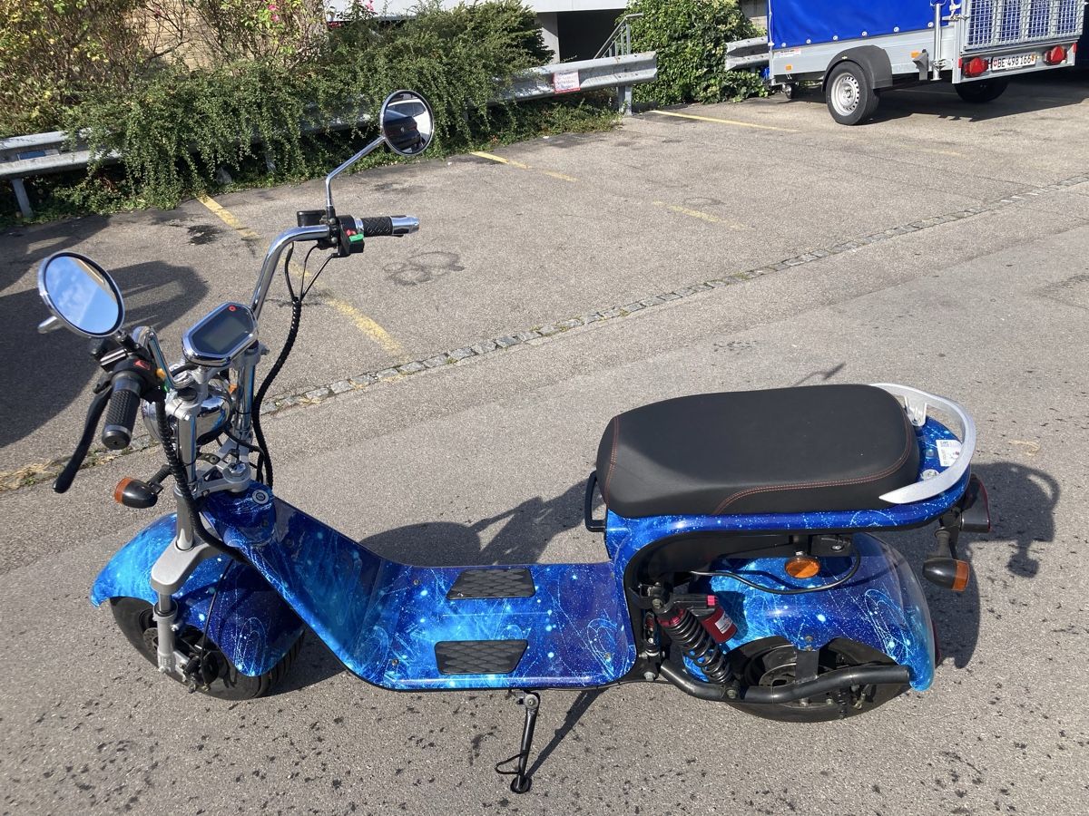 Scooters: Elektroroller  – D'occasion à Belp par Cikarus 1