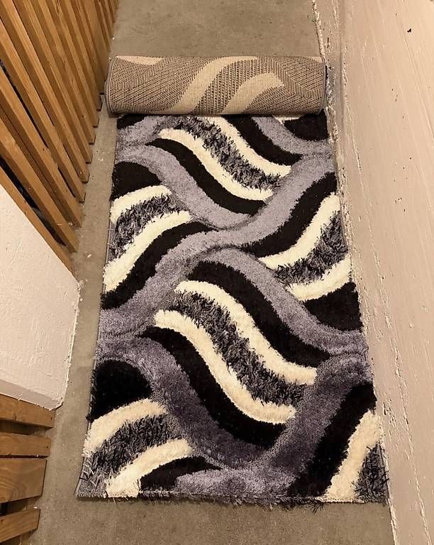Teppiche: Teppich  – Gebraucht aus Luzern von bed_w67n