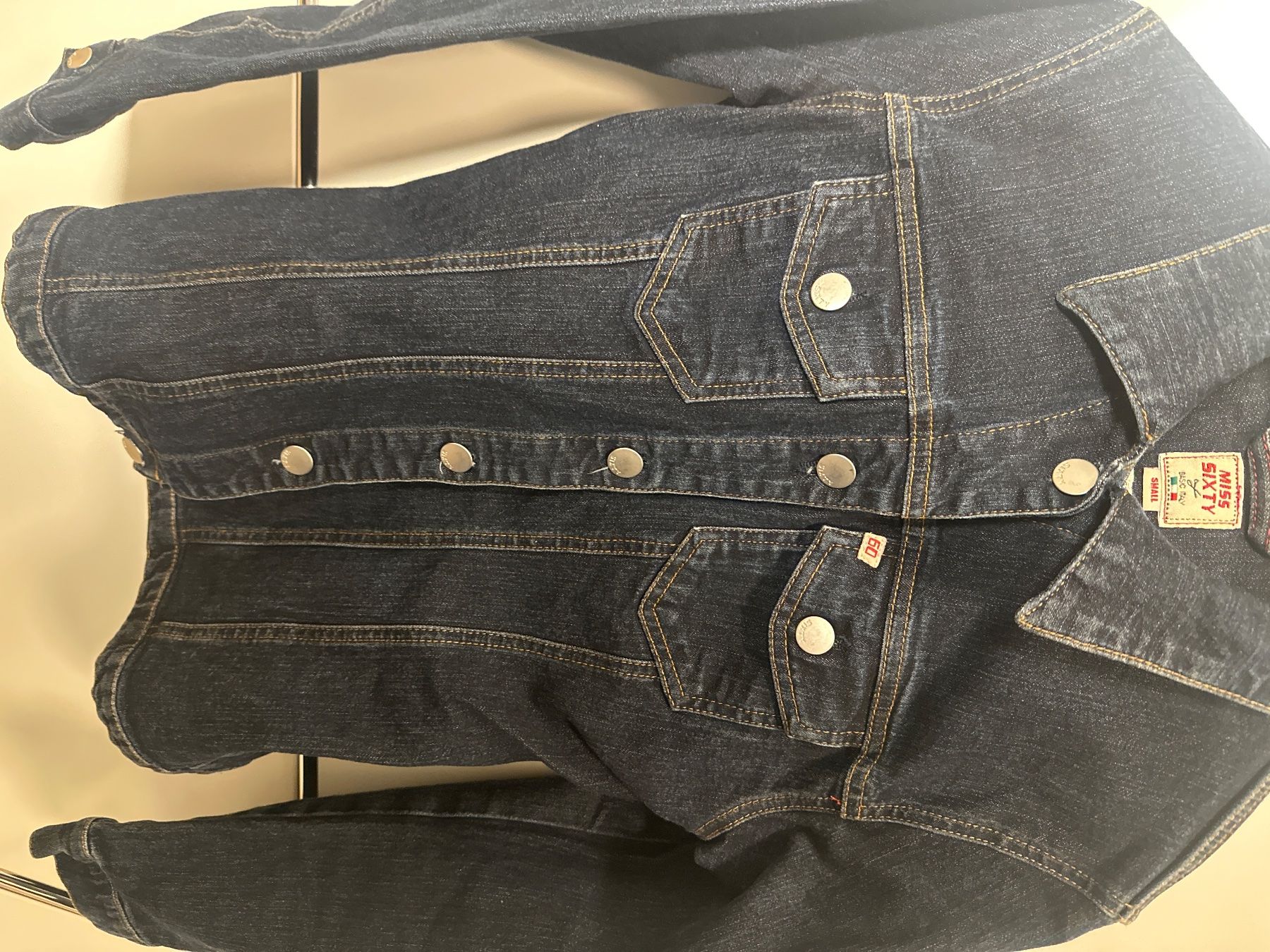 Miss Sixty Giacche: Miss Sixty Jeansjacke – Usato da Neuenegg venduto da kar_smg9 3