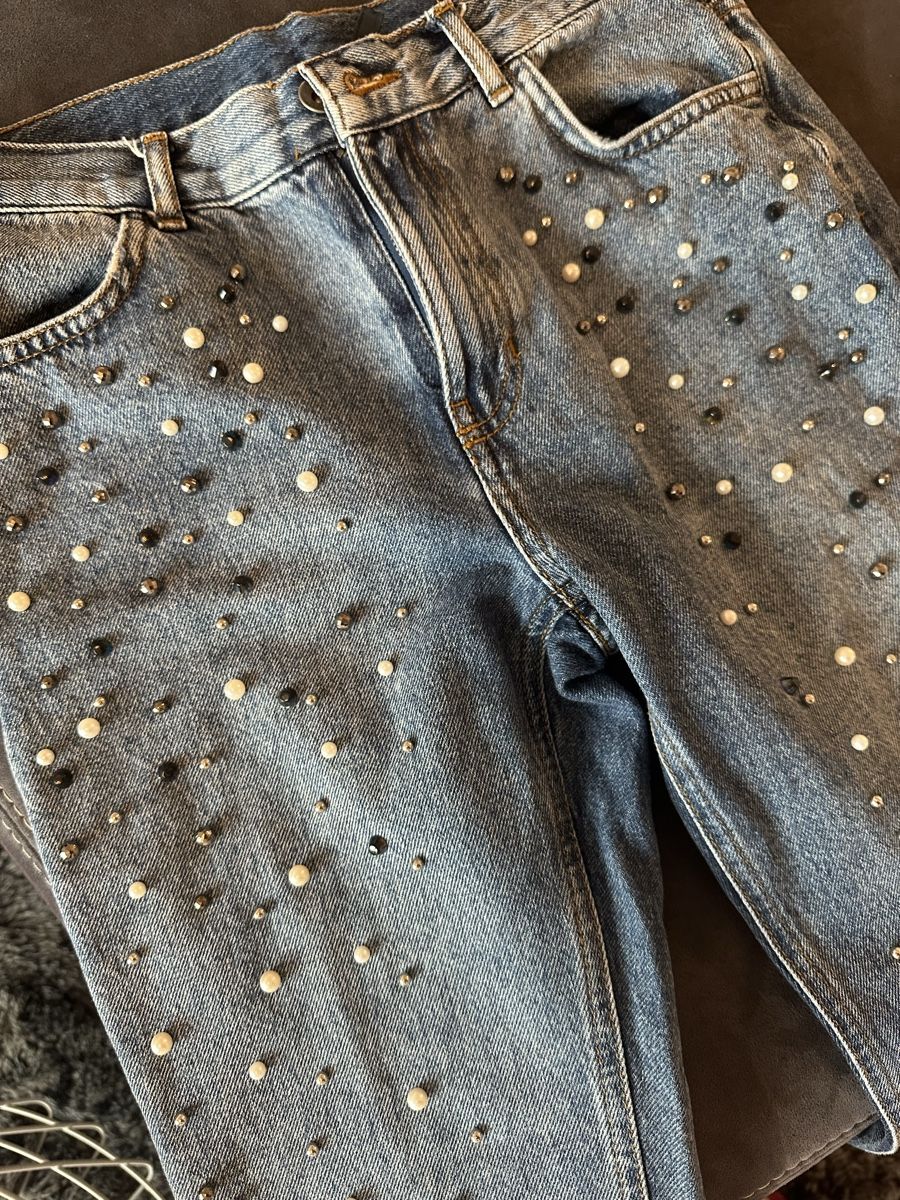 Calzedonia Jeans: Calzedonia Jeans mit Perlen, Grösse S – Neuf (Voir description) à Glattbrugg par reni_dbr