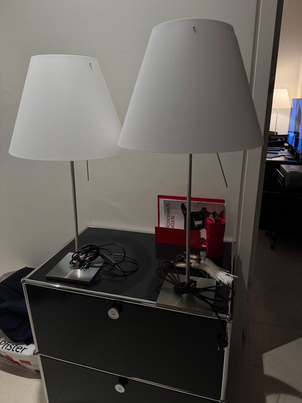 Luceplan Lampen: Costanza Tischleuchten gross – Gebraucht aus Basel von VIO100 1