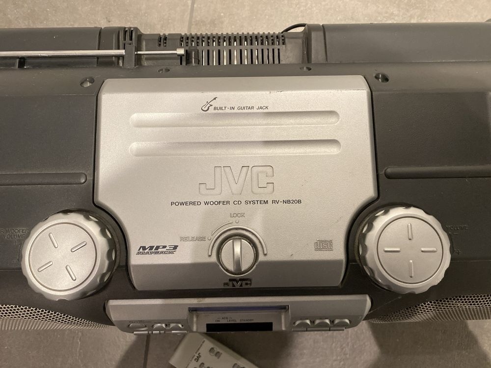 JVC RVNB20B Woofer CDPlayer System Kaufen auf Ricardo