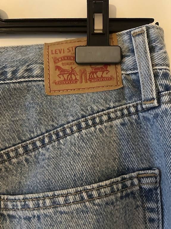 Jeans: Levis Jeans Gr 29 – Usato da Zürich venduto da car_php8 3