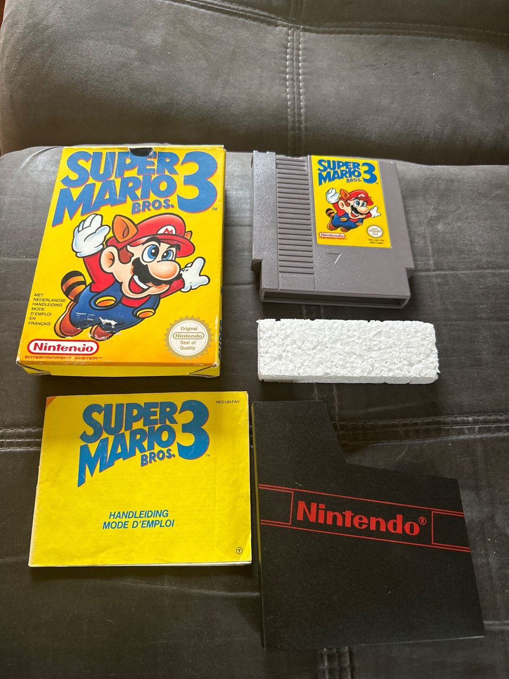 Nintendo Giochi: Super Mario bros 3 Nes Boîte complet – Usato da Lausanne venduto da sauvezretrogames