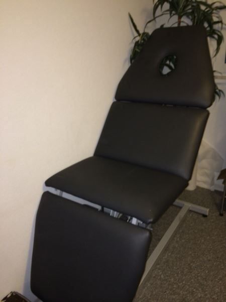 Sedie a sdraio: Massage / Behandlungsliege – Usato da Kloten venduto da Teo3ko 1