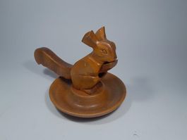 Vintage Eichörnchen Holz Nussknacker - Kult!