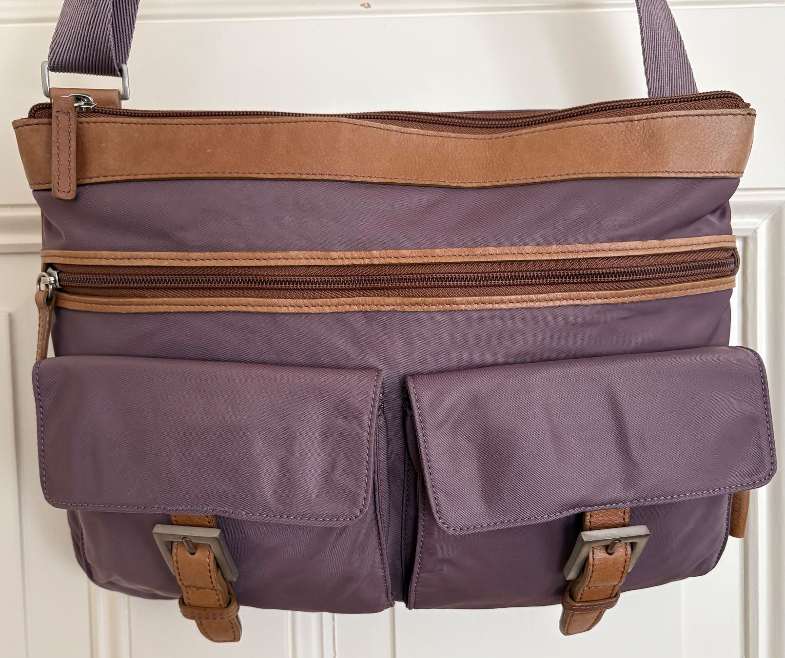 Ecco Taschen für Damen: Leichte praktische Umhängetasche ECCO – Gebraucht aus Uster von pri_6r68 5