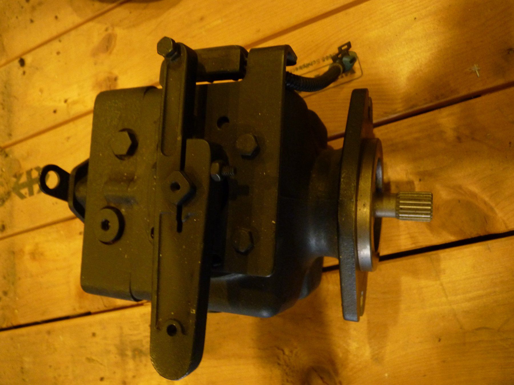 Toro Tagliaerba: Toro Hydrostat-Getriebe ,Rasenmäher,Neu – Nuovo (secondo la descrizione) da gettnau venduto da 12joe 5