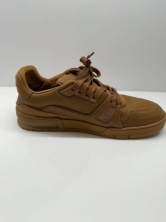 Louis Vuitton Scarpe da uomo: Sneakers Louis Vuitton tg. 8 UK – Nuovo (secondo la descrizione) da Giubiasco venduto da mat_n8k5 3