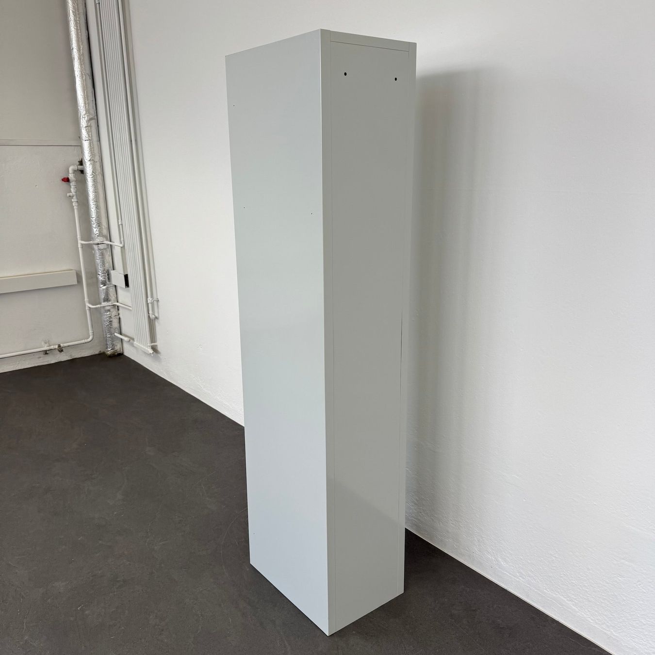 Schränke: C + P Möbelsysteme Classic Plus Z-Spind 2 Abteile Lichtgrau – Gebraucht aus Schönenwerd von mcofficeshop 7