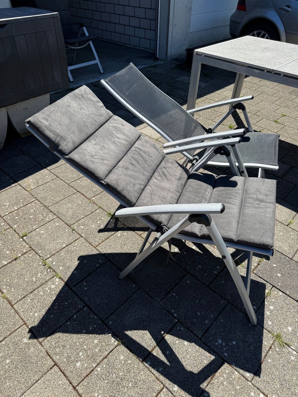 Tables: Gartentisch inkl. 6 Stühle – D'occasion à Müllheim Dorf par ale_q8pn 6